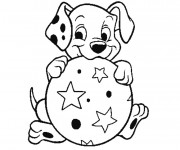 Coloriage et dessins gratuit Chien joue au ballon à imprimer