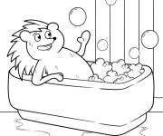 Coloriage H&eacute;risson prenant un bain moussant