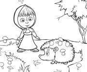 Coloriage Masha avec le H&eacute;risson mignon