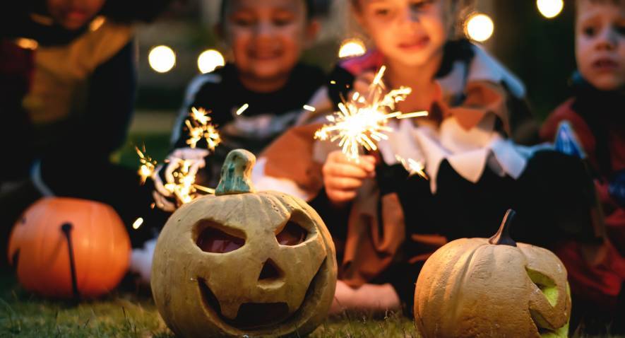 Halloween en France, Canada et Irlande