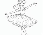 Coloriage Ballerine heureuse en belle robe