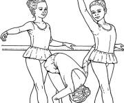 Coloriage Les filles en classe de Ballet