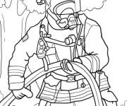 Coloriage Pompier en tenue compl&egrave;te