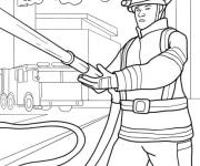 Coloriage Un pompier contre un incendie dans un b&acirc;timent