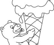 Coloriage L'ours mange la glace