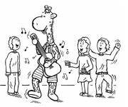 Coloriage Girafe et les enfants jouant de musique