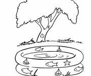 Coloriage Petite Piscine gonflable &agrave; la maison pour enfants