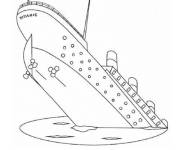 Coloriage et dessins gratuit Sc&egrave;ne du Titanic qui coule simple à imprimer
