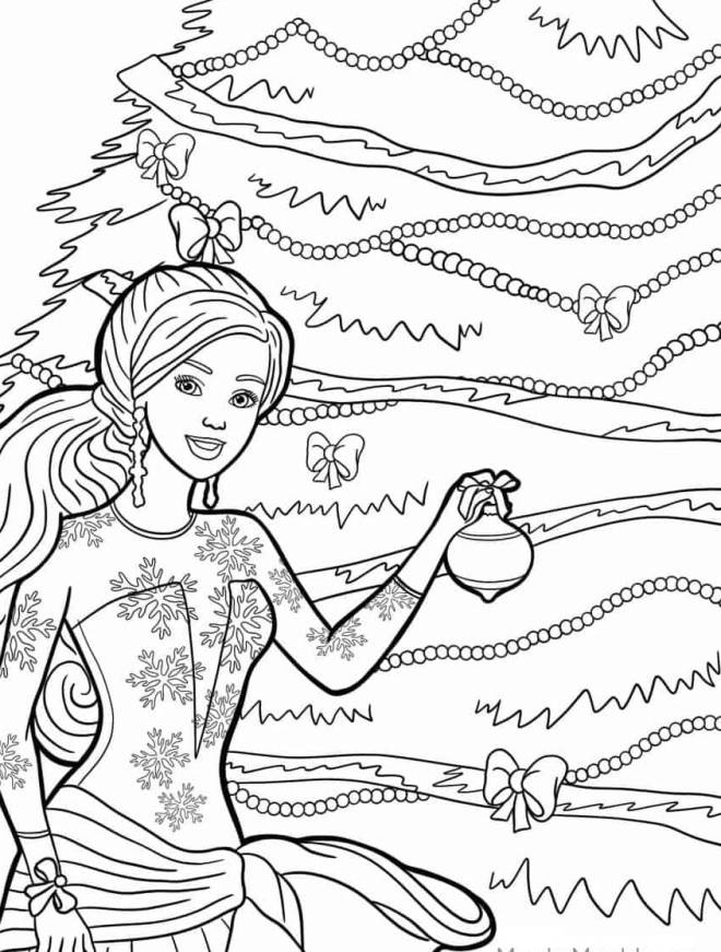 Coloriage et dessins gratuits Barbie décore le sapin de Noel à imprimer