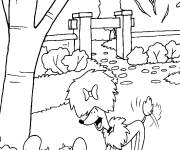 Coloriage La chienne Cleo en jouant dans le jardin