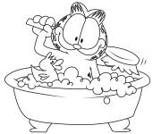 Coloriage Garfield dans le bain