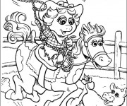 Coloriage Miss Piggy et son cheval dessin anim&eacute;