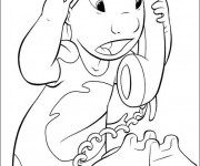 Coloriage Dessin Lilo parler au téléphone Disney