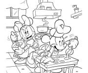 Coloriage Minnie et Mickey préparent le gâteau