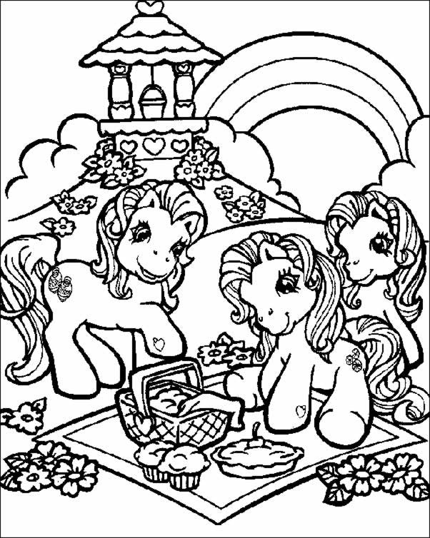 Coloriage et dessins gratuits Des petits poney en picnic à imprimer