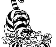 Coloriage Tigre &eacute;treignant des fleurs