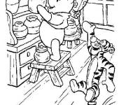 Coloriage Tigrou &agrave; la maison avec Winnie
