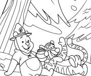 Coloriage L'ourson avec Tigrou en prenant une pause dans la foret