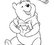 Coloriage Winnie ourson et l'oisillon