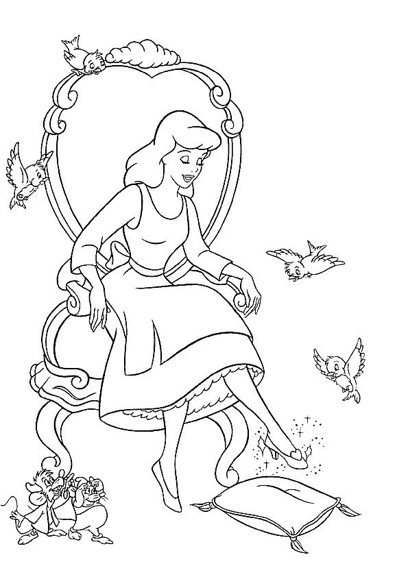 Coloriage Cendrillon Et Son Soulier En Vair Dessin Gratuit à