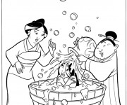 Coloriage Mulan se douche