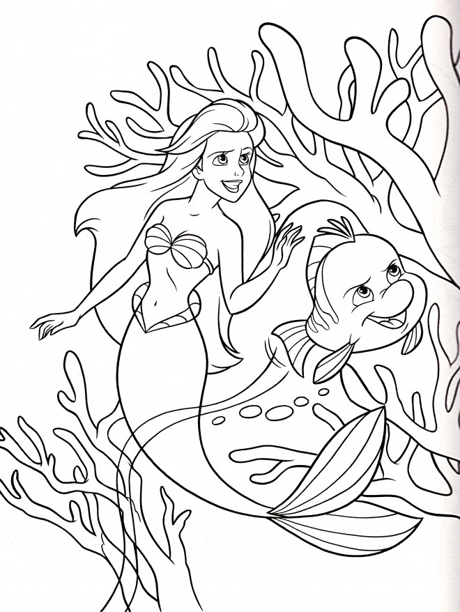 Coloriage Princesse Ariel Avec Polochon Dessin Gratuit à