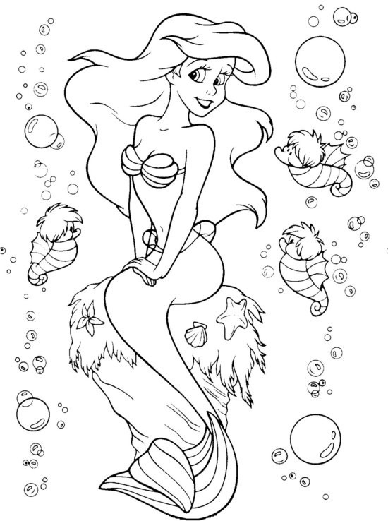 Coloriage et dessins gratuits Princesse Ariel en mer à imprimer