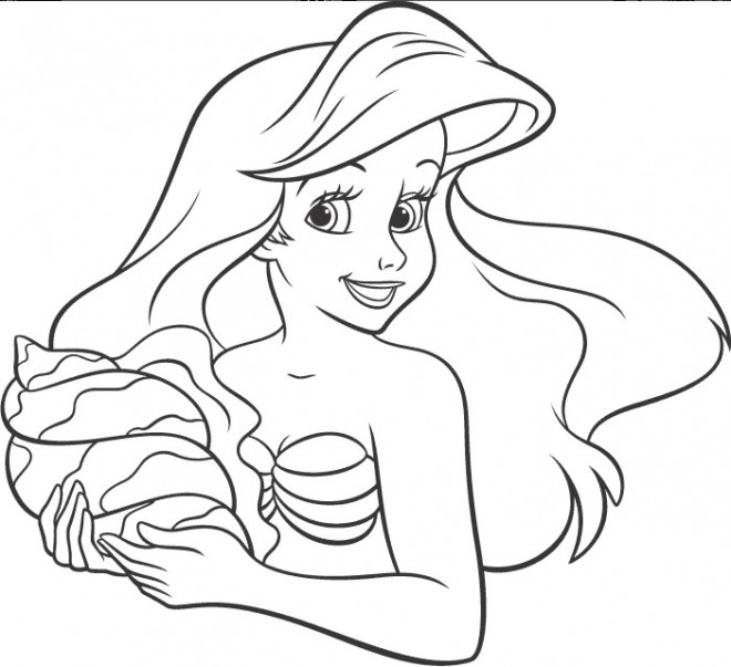 Coloriage Princesse Ariel Tient Une Coquillage Dessin