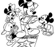 Coloriage Mickey Mouse avec ses enfants