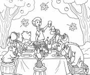 Coloriage Un garçon, Winnie l'ourson et ses amis de dessin animé célèbrent
