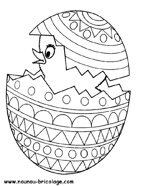 Coloriage et dessins gratuits Poussin sortant d'oeuf de Pâques à imprimer