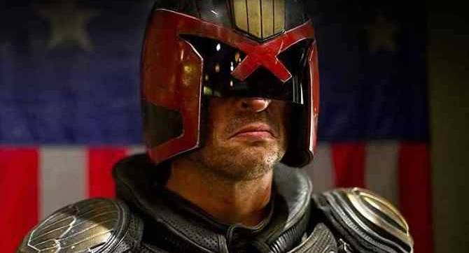 La star de DREDD, Karl Urban, espère revenir en tant que juge Dredd dans la série d'action en direct prévue de MEGA-CITY ONE