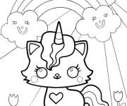 Coloriage Chat licorne souriante avec les nuages et le soleil