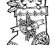 Coloriage Chat grimp&eacute; dans une chaussette de noel