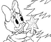 Coloriage et dessins gratuit B&eacute;b&eacute; Daisy Duck d&eacute;core le sapin de Noel à imprimer