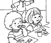 Coloriage Élèves prennent leur goûter