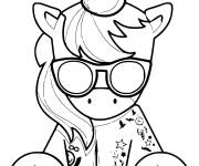 Coloriage et dessins gratuit Licorne kawaii portant des lunettes à imprimer