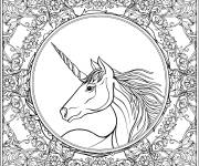 Coloriage Mandala Licorne avec des motifs des fleurs