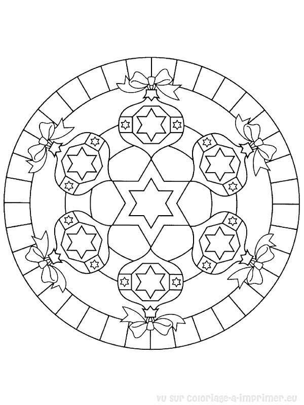 Coloriage Mandala Noel Pour Décoration Dessin Gratuit à Imprimer