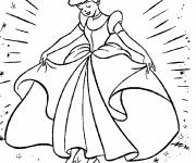 Coloriage et dessins gratuit Cendrillon prête pour le bal à imprimer