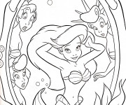Coloriage Princesse Ariel se regarde dans le miroir
