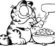 Coloriage et dessins gratuit Garfield mange des noix à imprimer