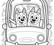 Coloriage Bluey chauffeur dans sa voiture