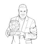 Coloriage et dessins gratuit Karim Benzema remporte le ballon d'or à imprimer