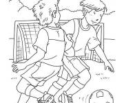 Coloriage Les enfants jouant au ballon