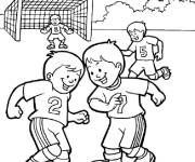 Coloriage Les jeunes footballeurs en jouant