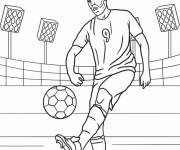 Coloriage Un joueur de foot dribble le ballon