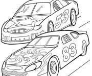 Coloriage et dessins gratuit Deux voitures de nascar en lice pour la première place à imprimer