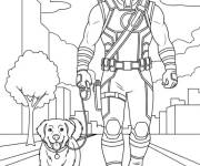 Coloriage Hawkeye en marche avec son chien