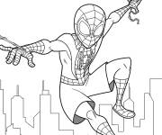 Coloriage Miles Morales portant un short en mission